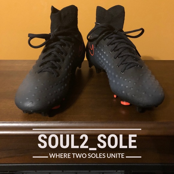 Nike Jr. Magista Obra II Black Soccer Cleats - Picture 6 of 7
